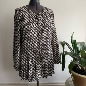 Anthropology Maeve Pleated blouse size L/G